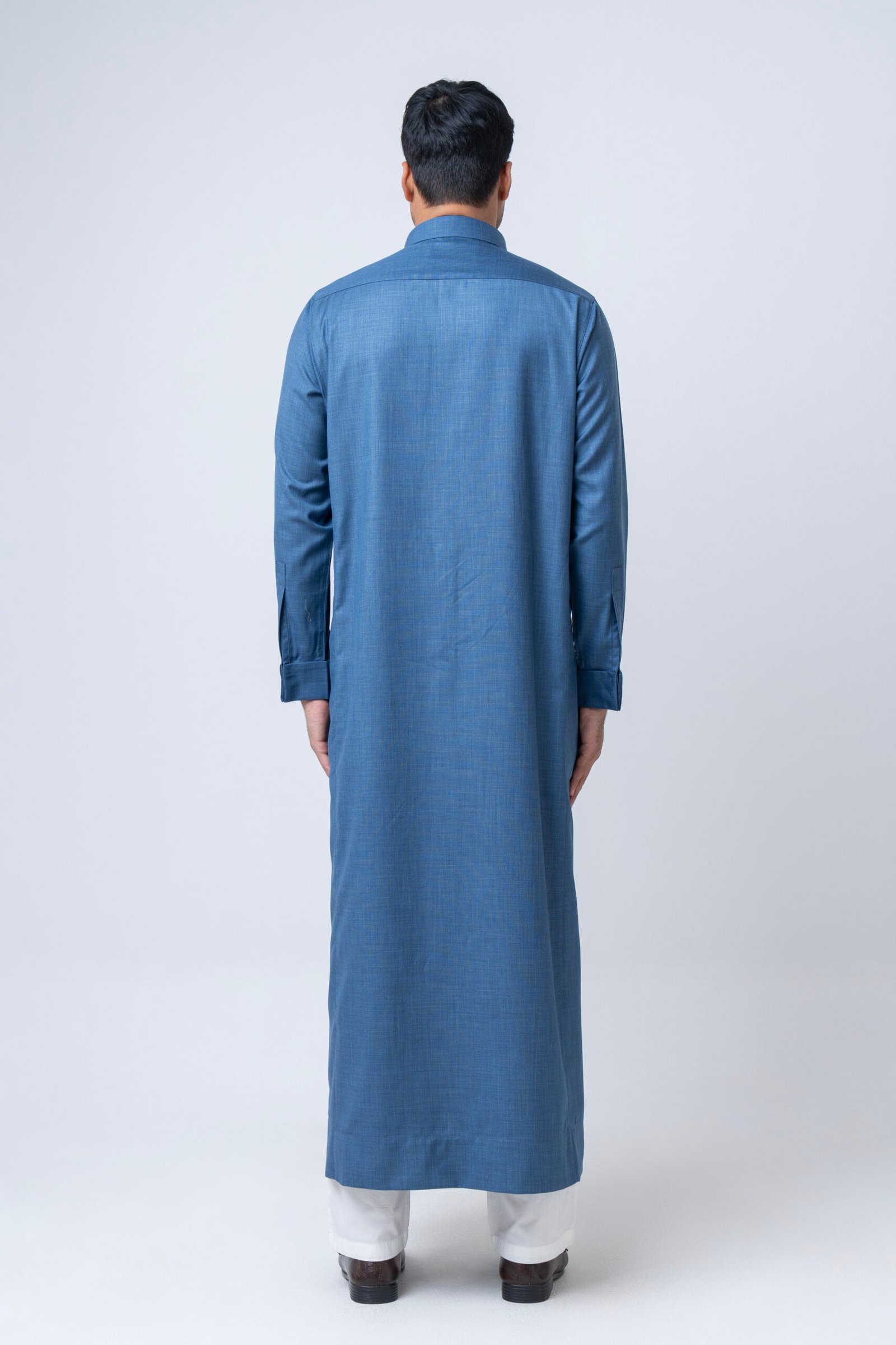 Premium Suiting Thobe / Jubba - Image 3
