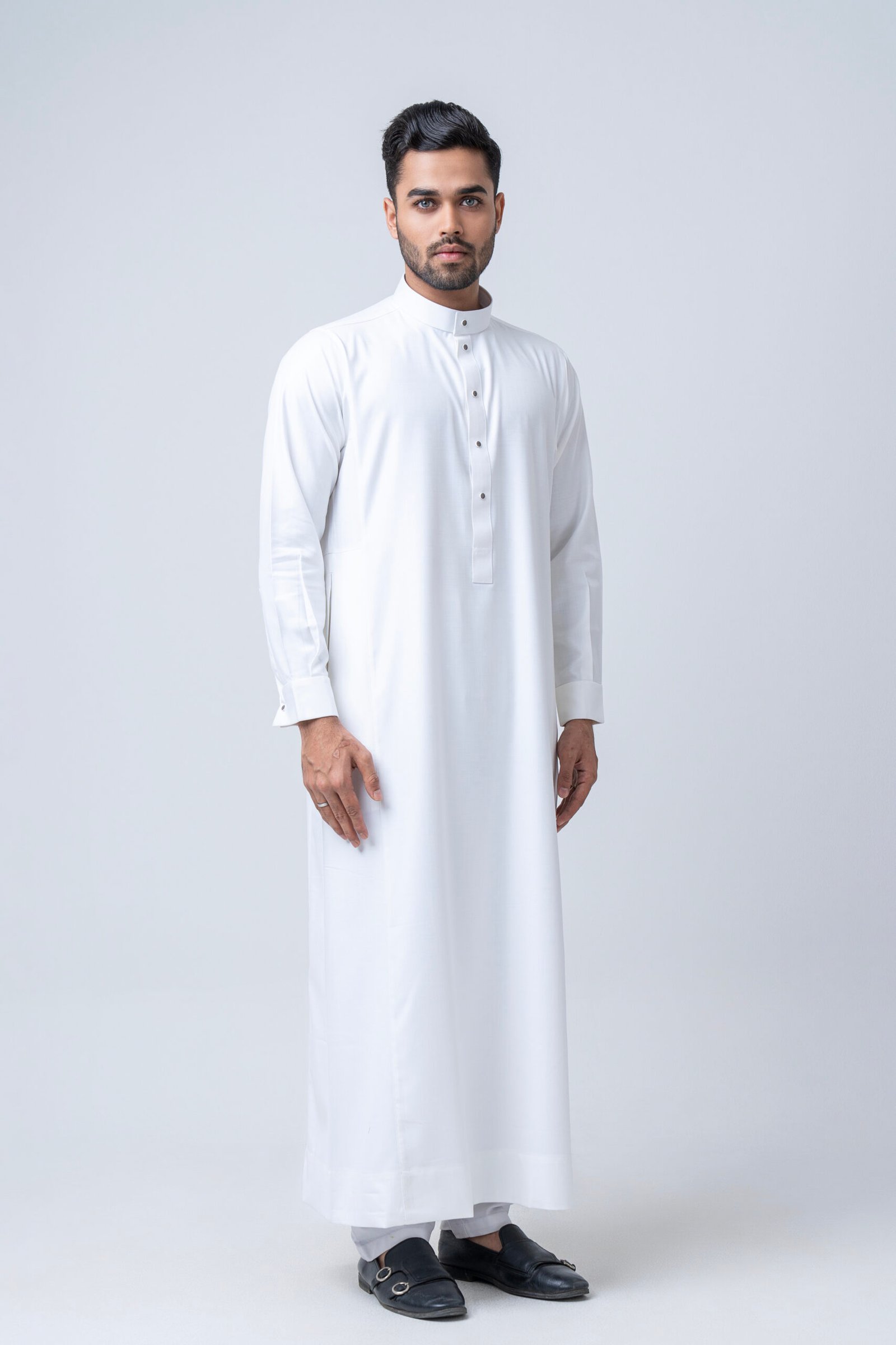 Premium Suiting Thobe / Jubba - Image 2